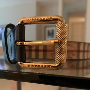 Burberry belt 32/36